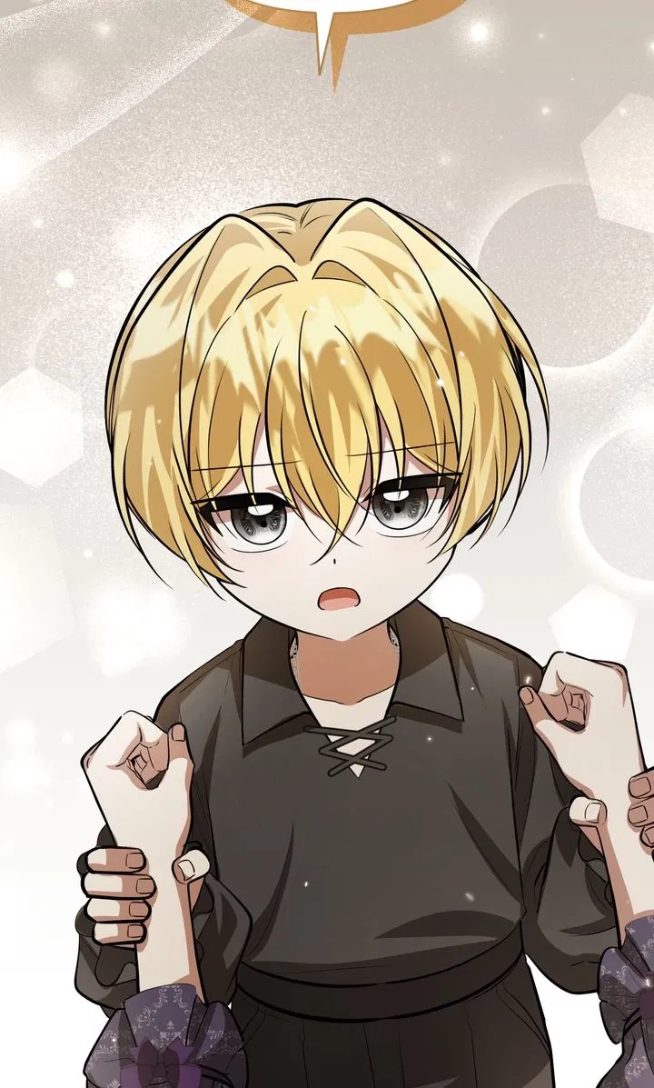 Read The Villain’s Daughter Plans to Run Away Manga Online