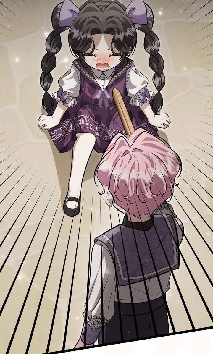 Read The Villain’s Daughter Plans to Run Away Manga Online