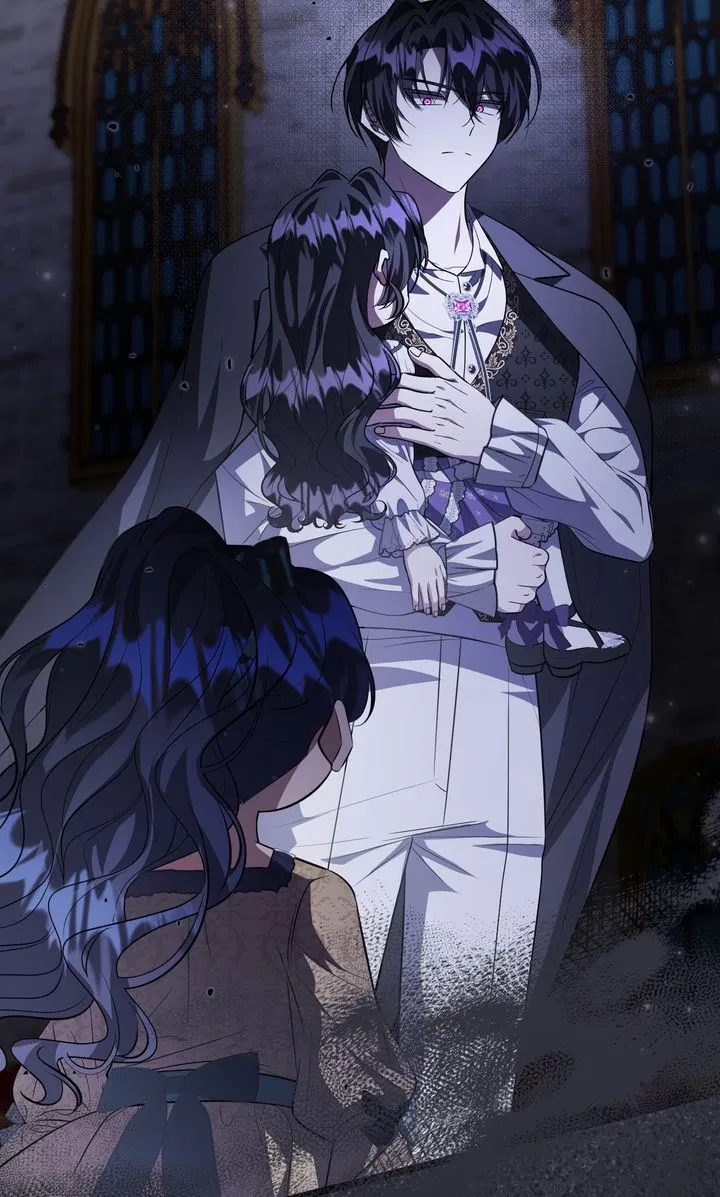 Read The Villain’s Daughter Plans to Run Away Manga Online