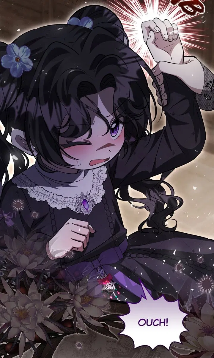 Read The Villain’s Daughter Plans to Run Away Manga Online